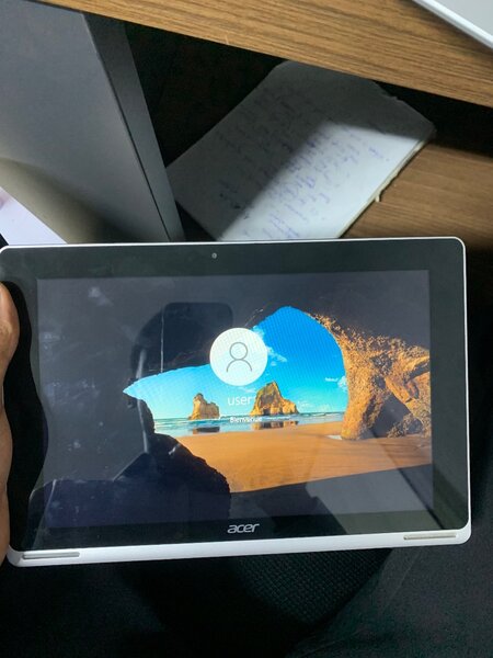 Tablette Acer fonctionnelle
