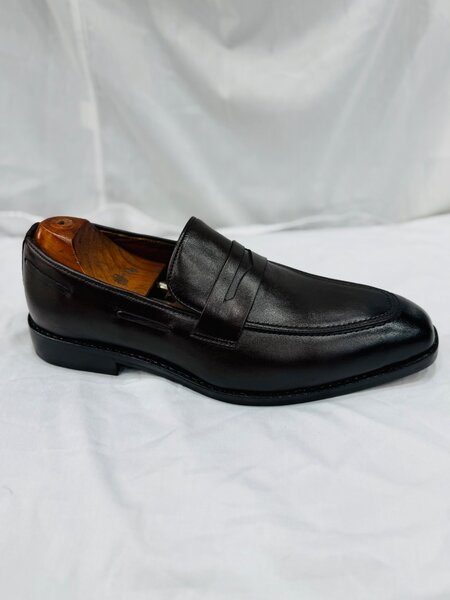 Mocassin en cuir élégant homme