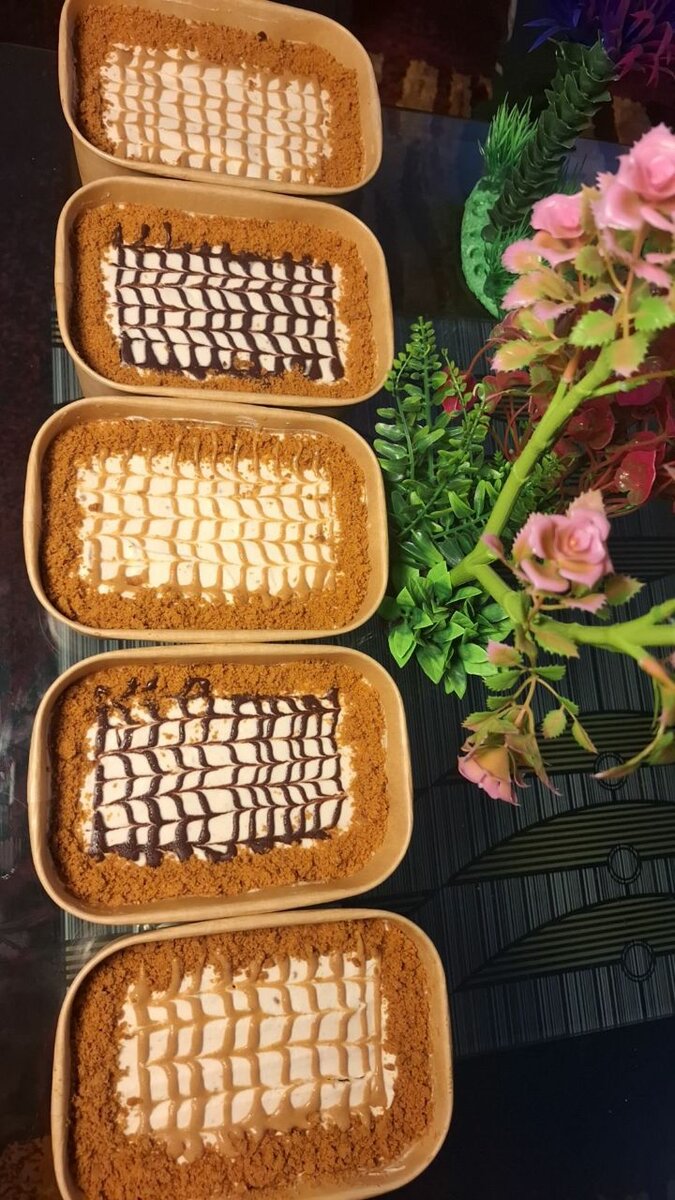 TIRAMISU by Nouraïne