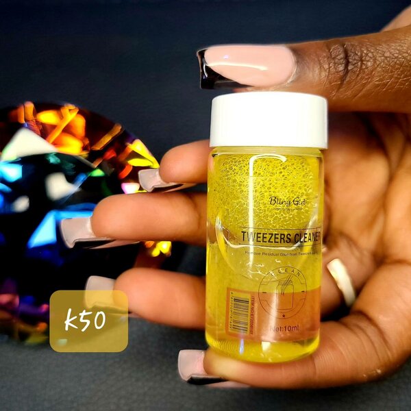 Tweezers Cleaner