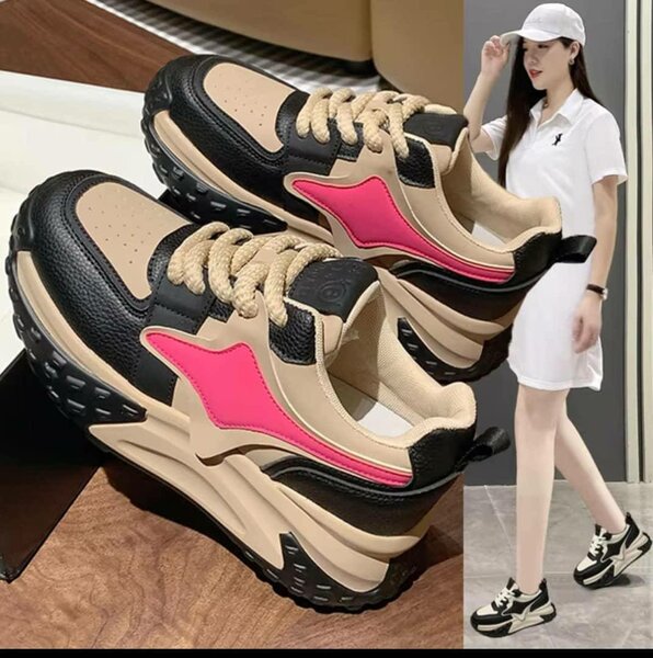 Ladies sneakers