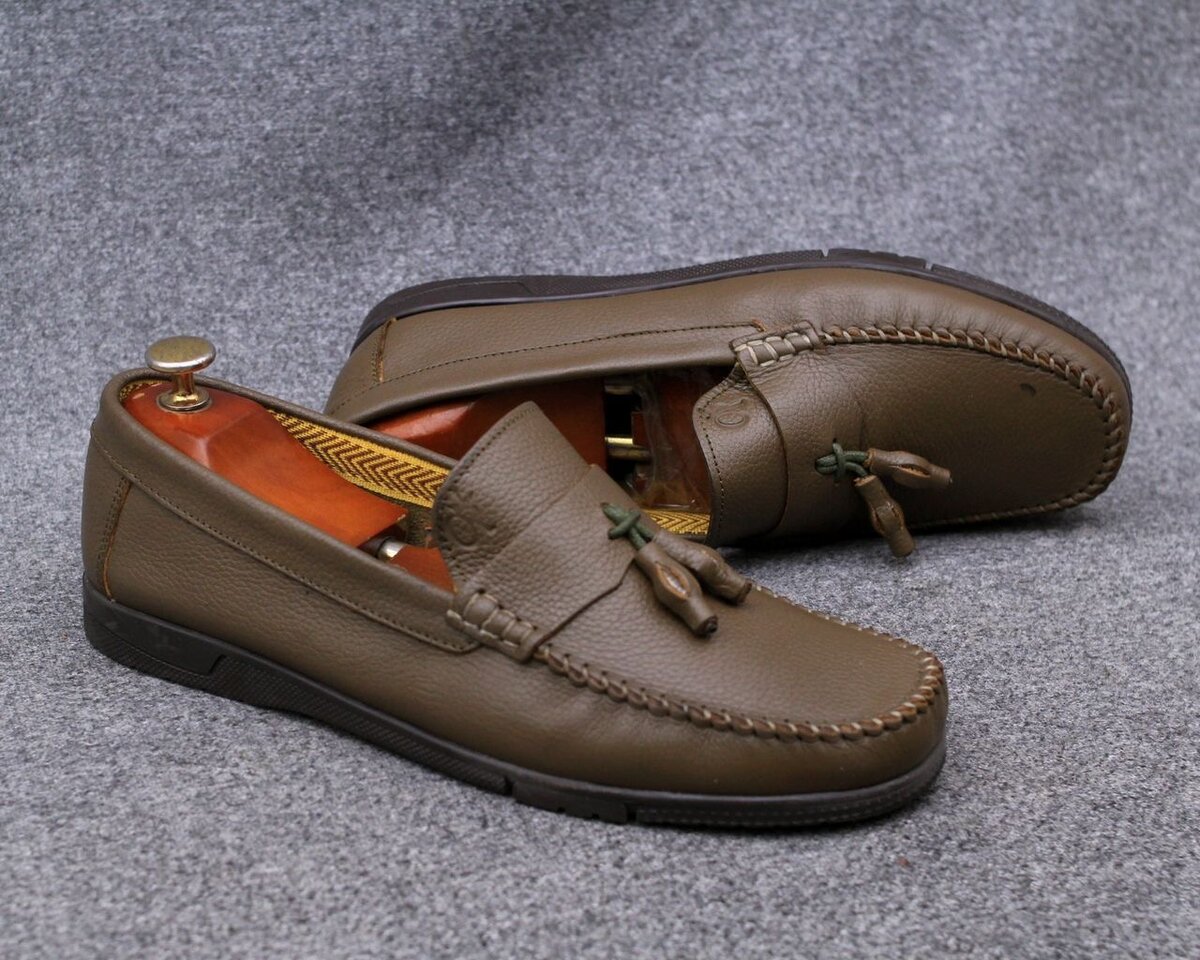 Mocassins élégants en cuir