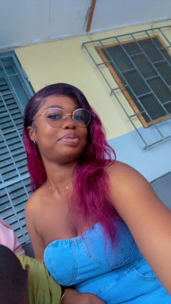 Cindy shop 🛍️🛍️