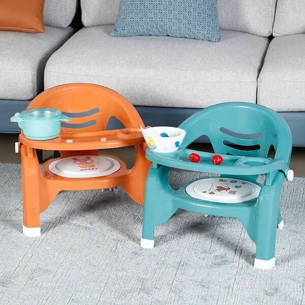 Kids chair with feeding tray