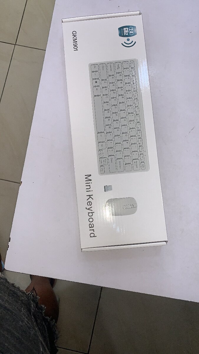 Wireless keyboard and mouse mini