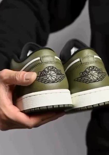 Кеды Nike Air Jordan 1 Low