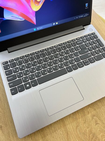Lenovo ideapad 3