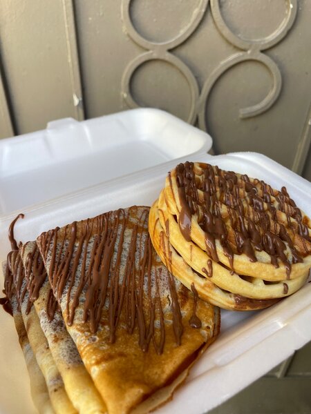 Crêpes et Gaufres chocolatées