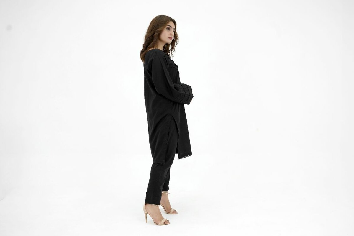 Black 2-Piece Lawn Cord Set