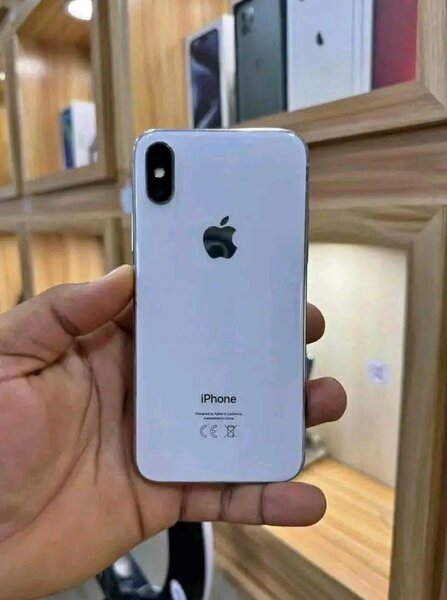 iPhone X Argenté Reconditionné