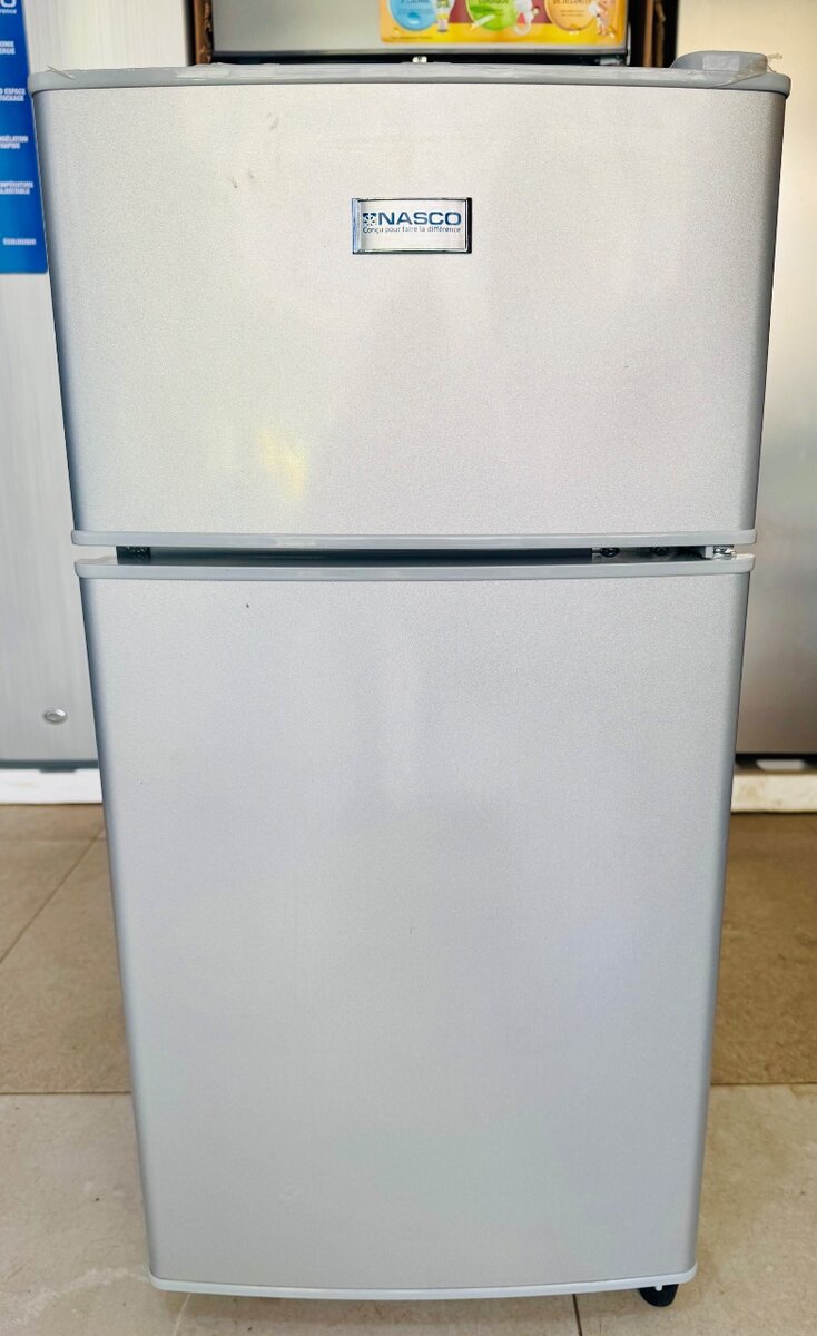 RÉFRIGÉRATEUR NASCO