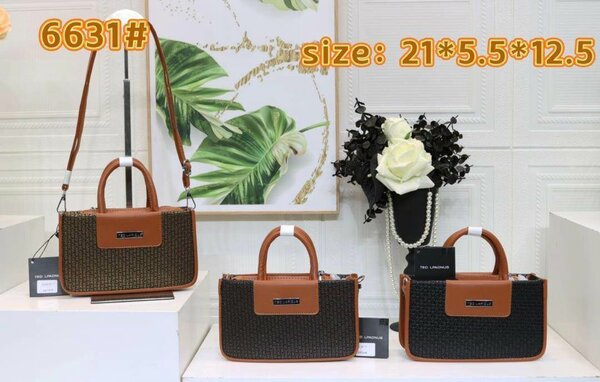 Nice and classy dressing bag