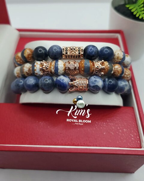 CRYSTAL CLEAR beaded bracelets