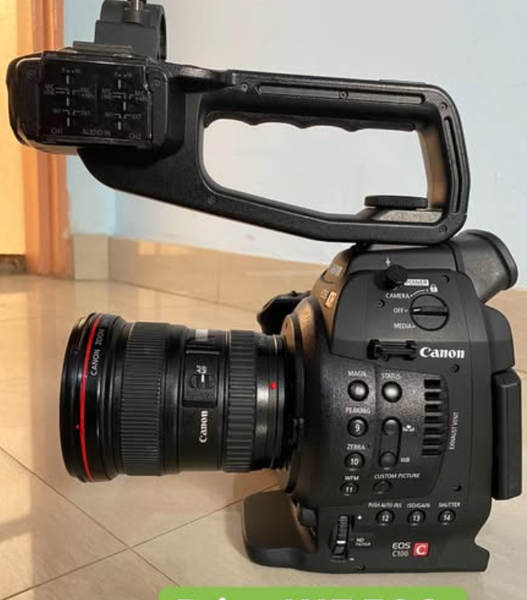 Canon c100 