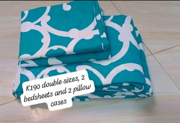 Bed linen set (2 sheets and 2 pillowcases)