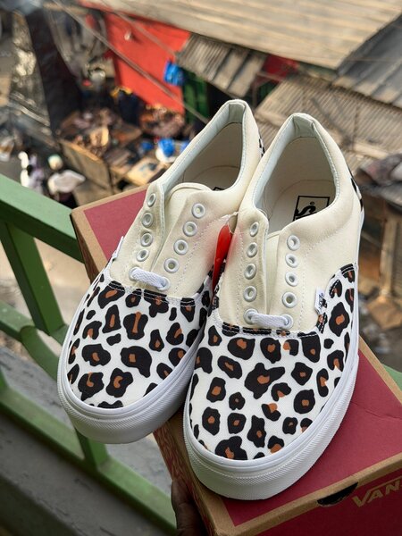 Vans Sneakers Leopard Print
