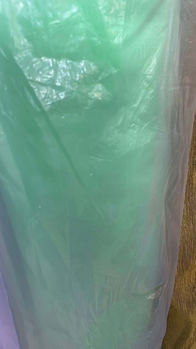 Rouleaux de tissu colorés