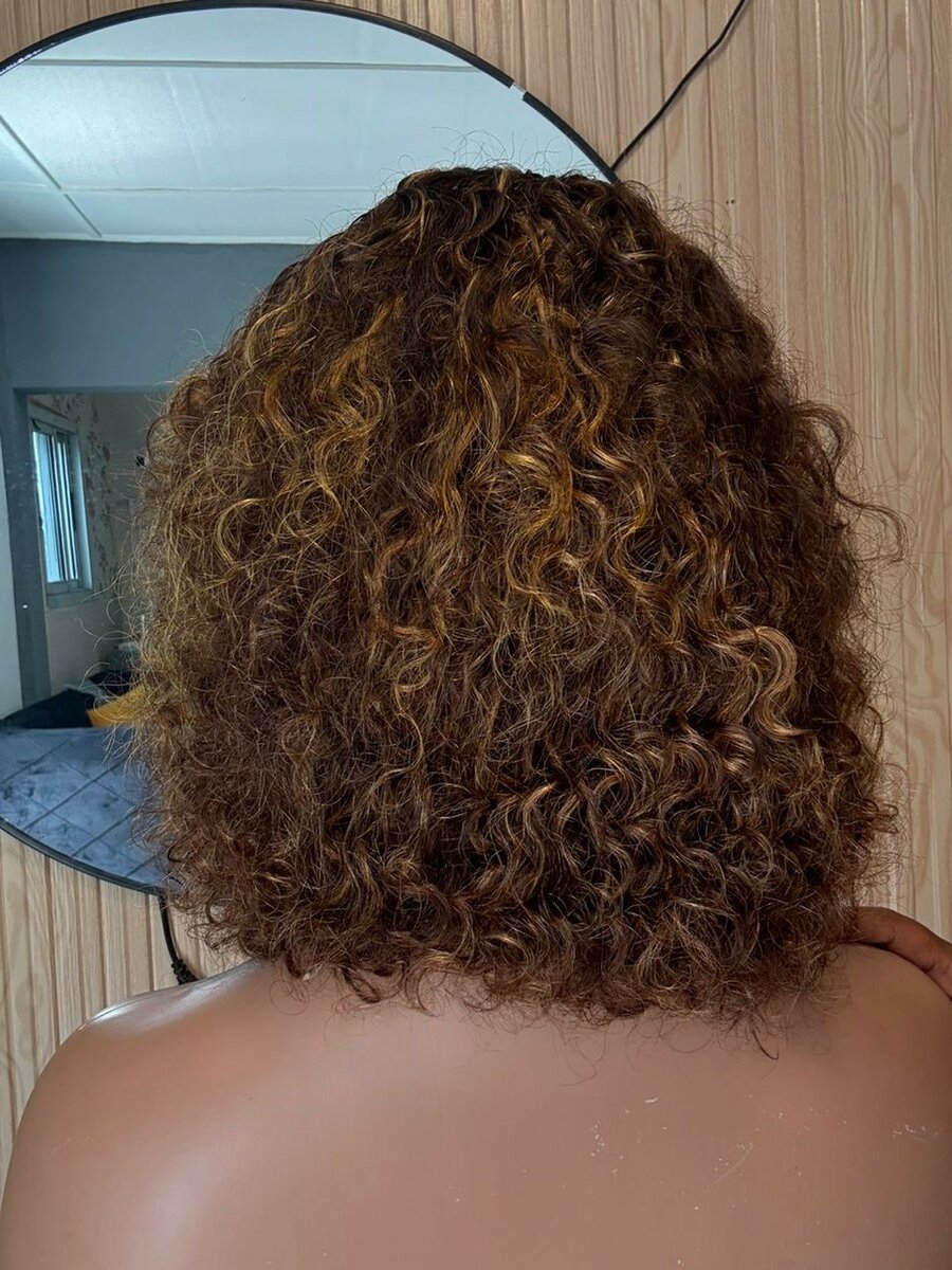 Perruque frange fringe curls