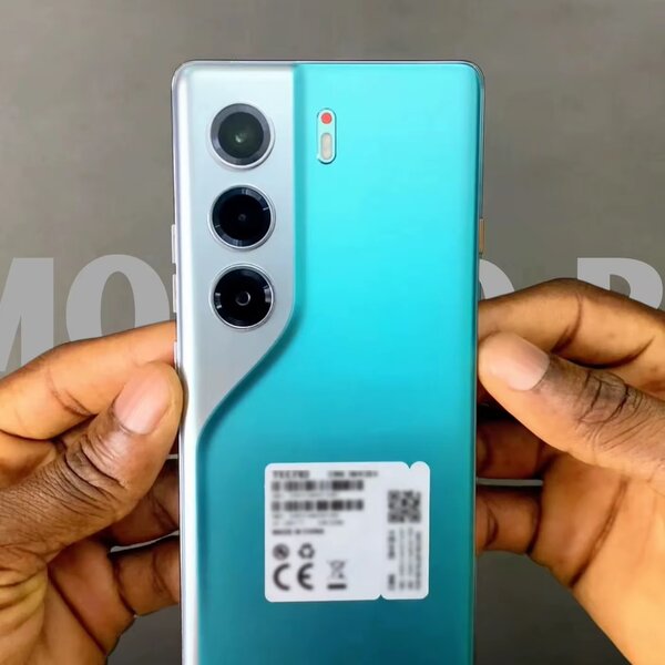 Tecno camon 40