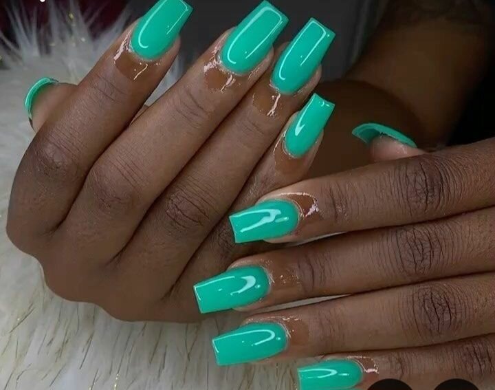 Beautiful Nail Polish Set