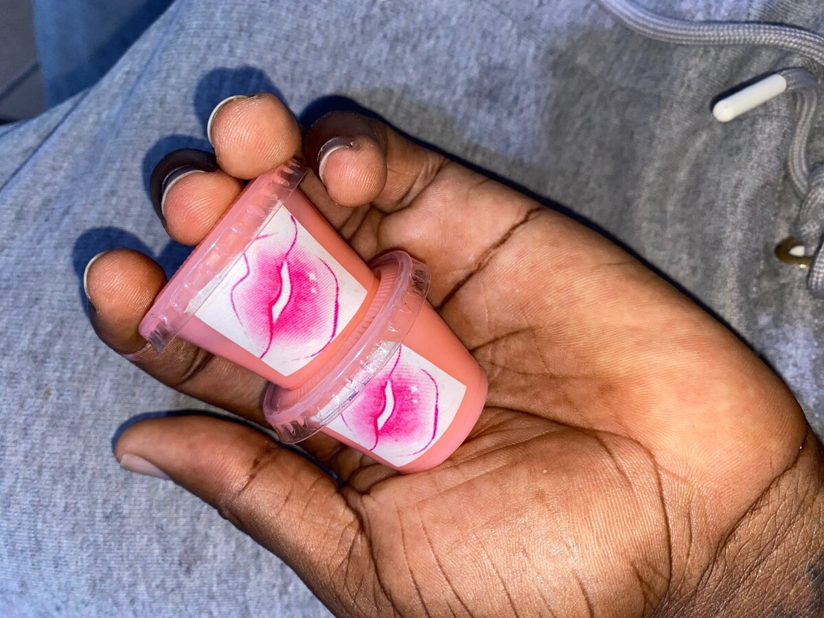 Creme de levres roses