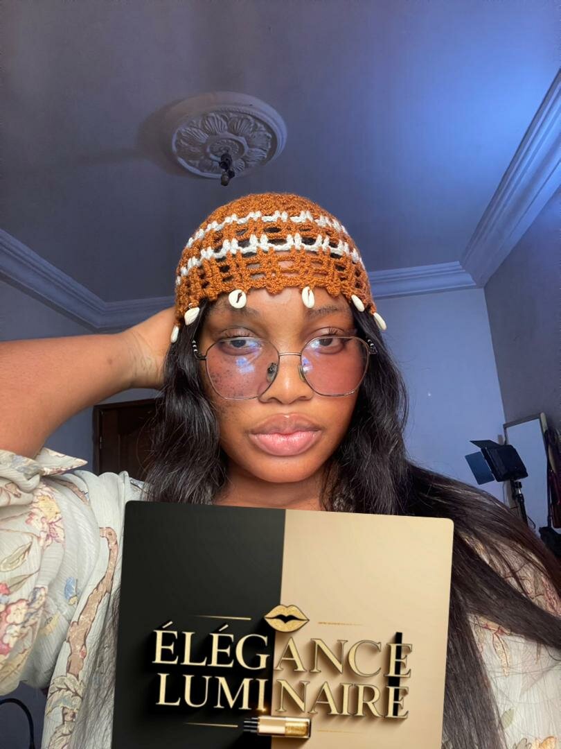 Chapeau en Crochet Élégant