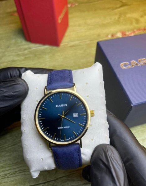 Montre élégante Casio Homme