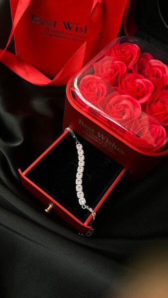 Браслет элегантности