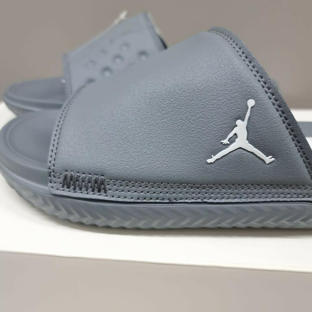Nike Jordan play slides