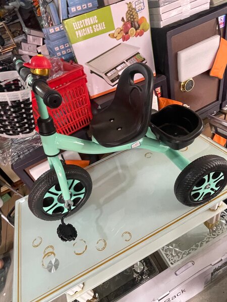 Tricycle pour Enfants avec Panier