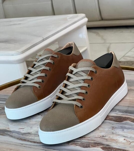Sneakers en cuir marron casual