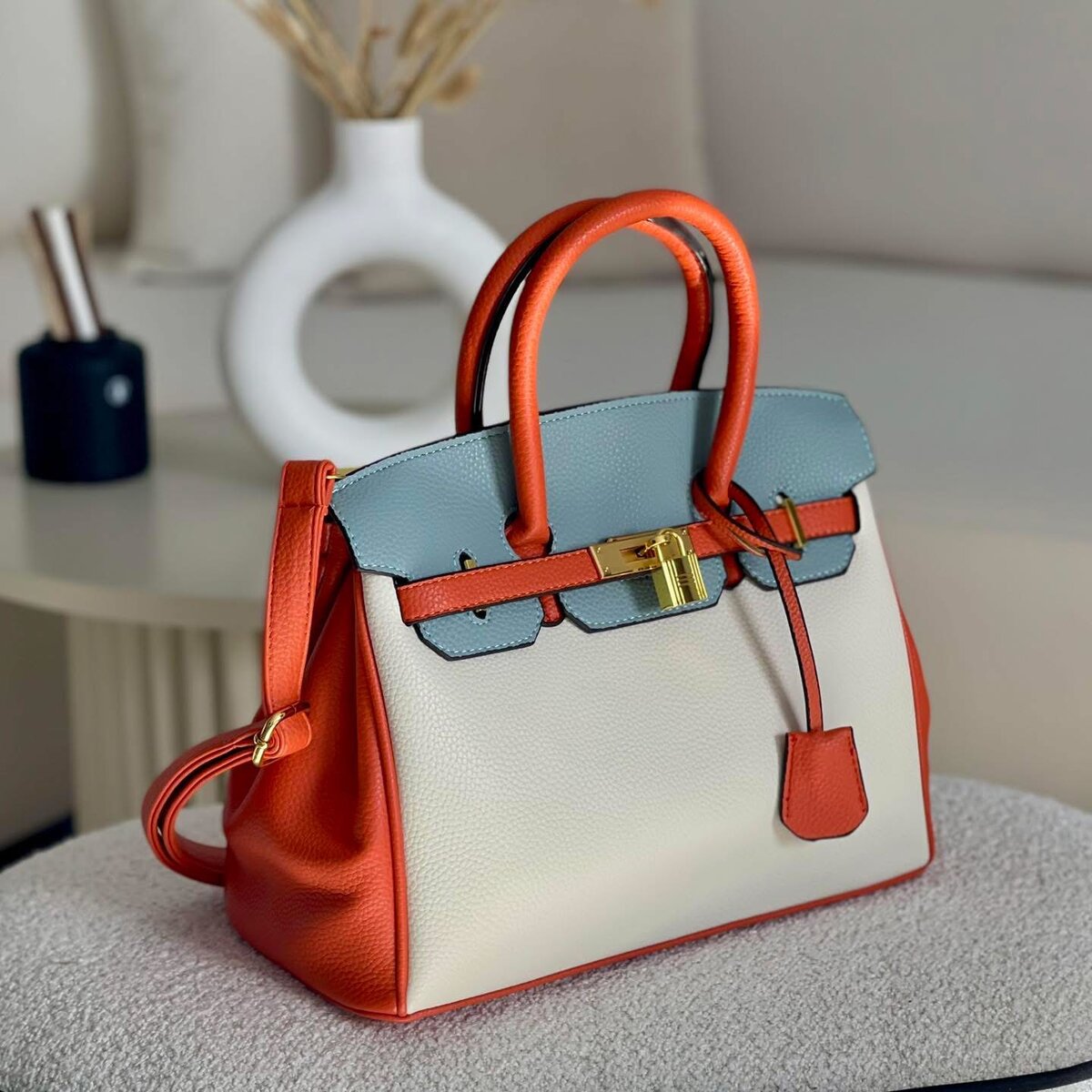 Sac en cuir classique élégant