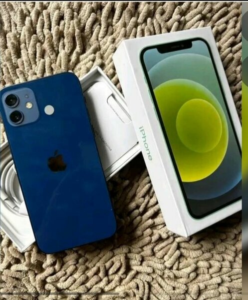 iPhone 12 Bleu