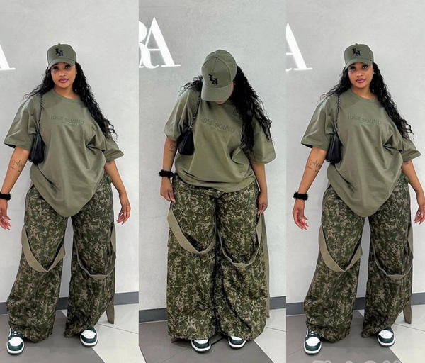 Pants, t-shirt in military style