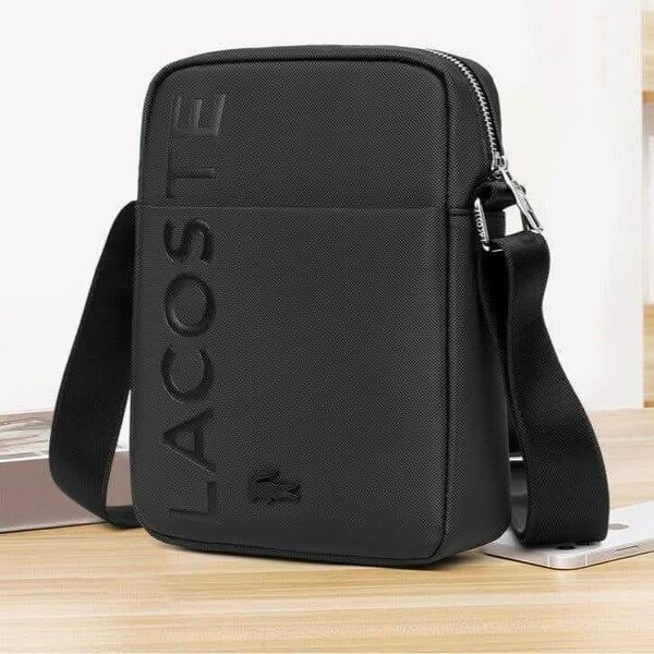 Sacoche Lacoste Homme Élégante