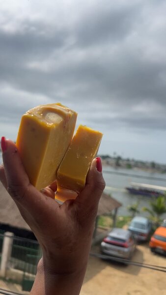 Savon fait à lorange