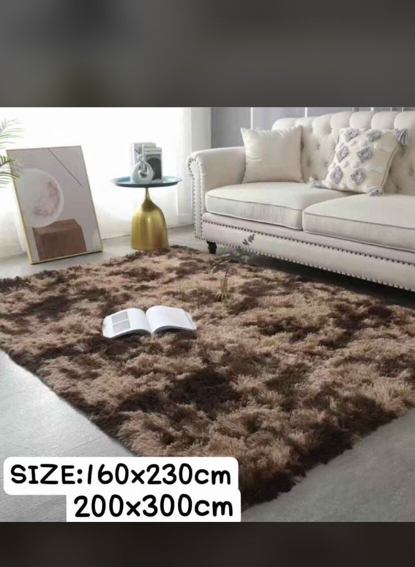 Fluffy carpet