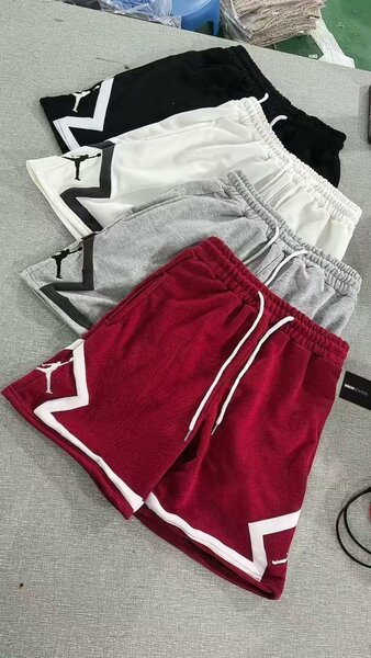 Shorts de sport pour hommes
