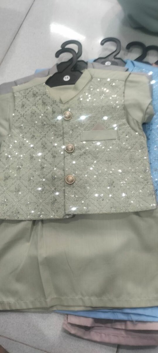 Shalwar kameez with vascoat