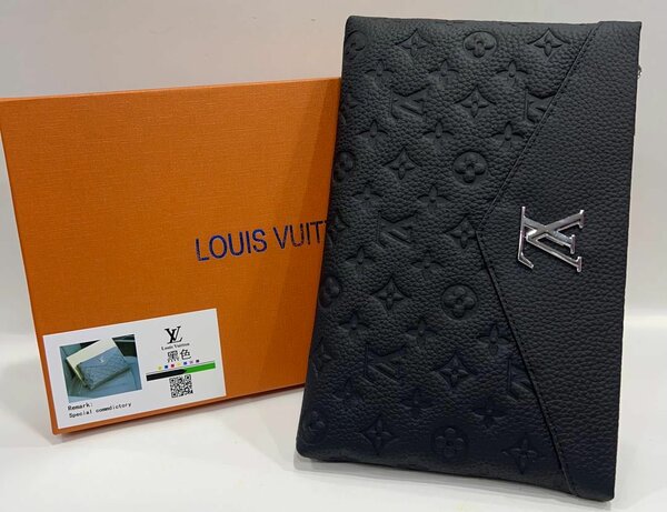 Mens executive handbag