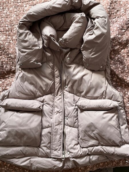 Жилетка теплая. Весна-Осень