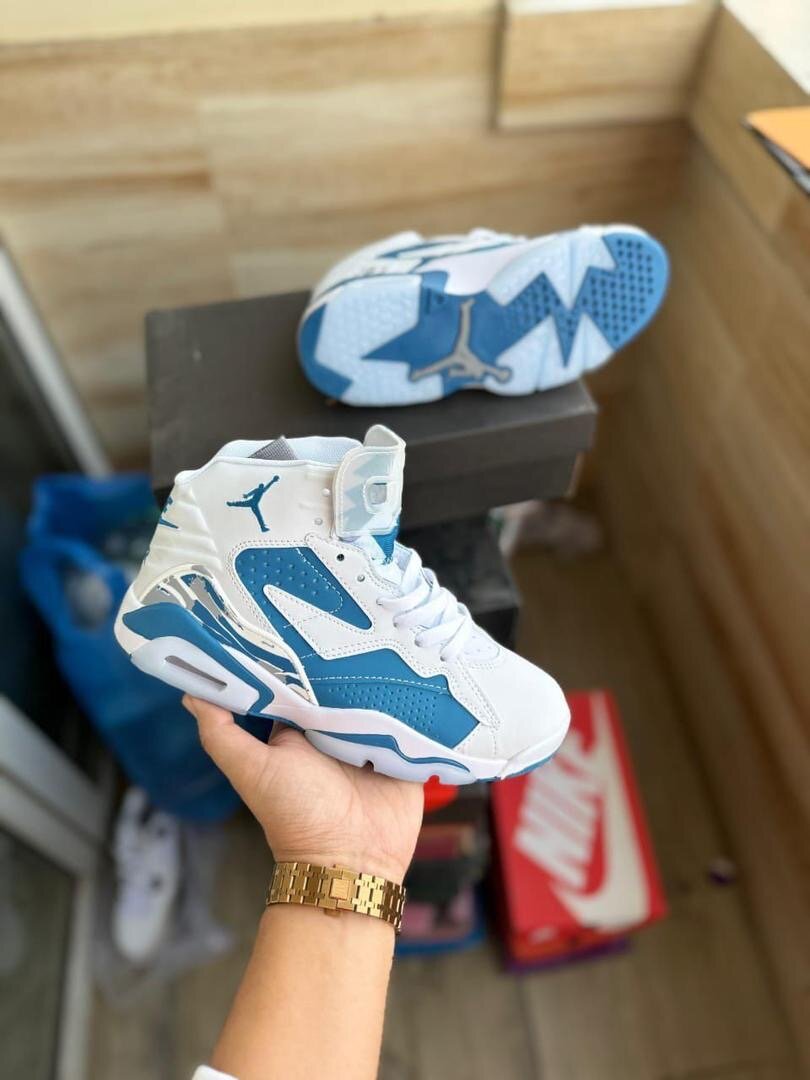 Baskets montantes en cuir bleu