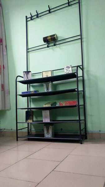 Étagère de rangement chaussure