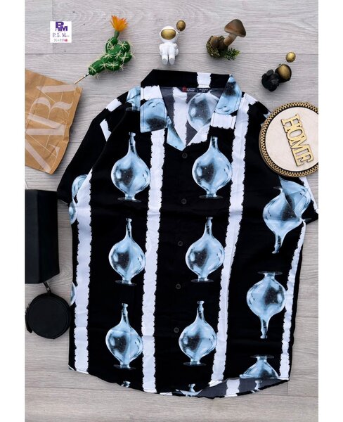 Chemise à motifs variés