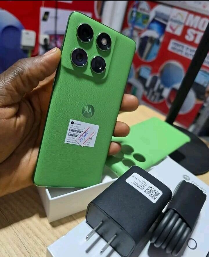 Téléphone Motorola Edge 50 Pro