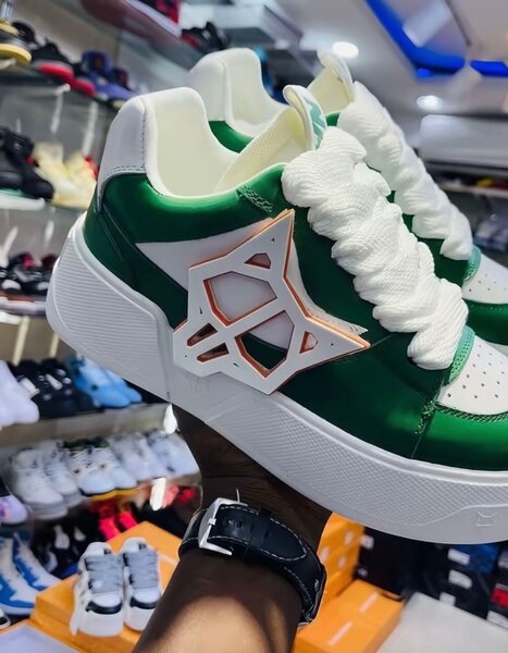 Baskets personnalisées branchées