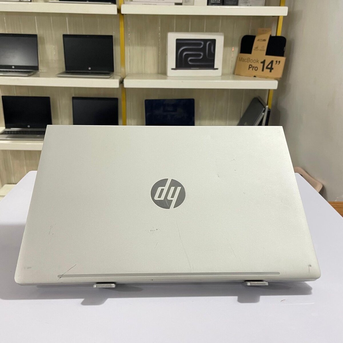 HP ELITEBOOK