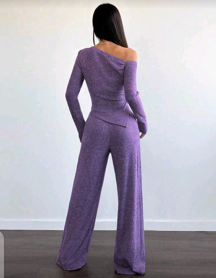 Combinaison élégante asymétrique