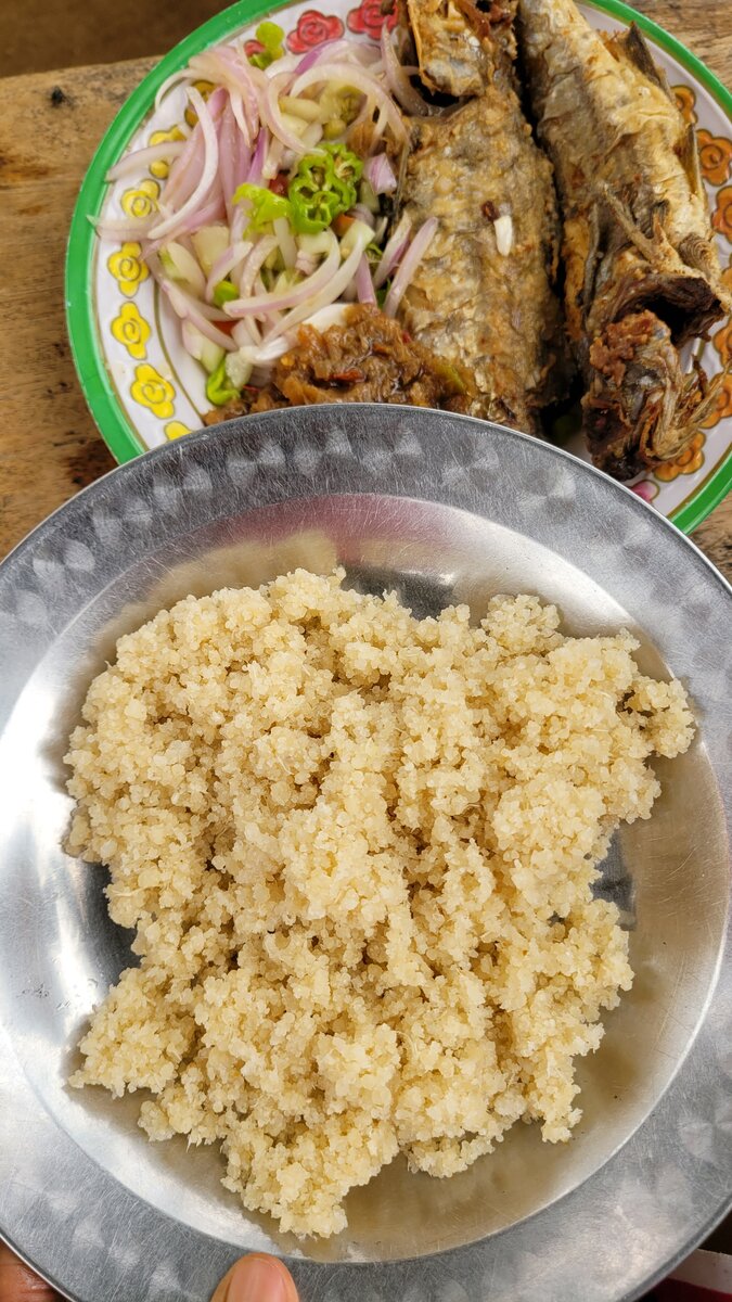 Poissons Grillés et Attieké