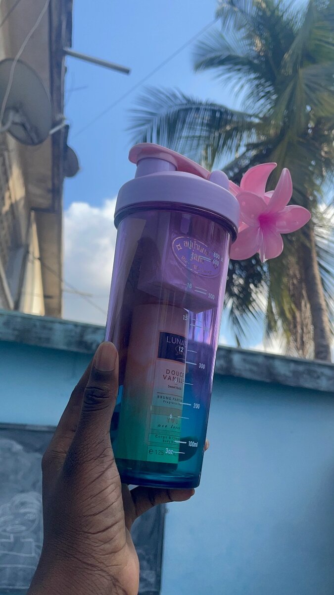 Shaker Coloré avec Fleur